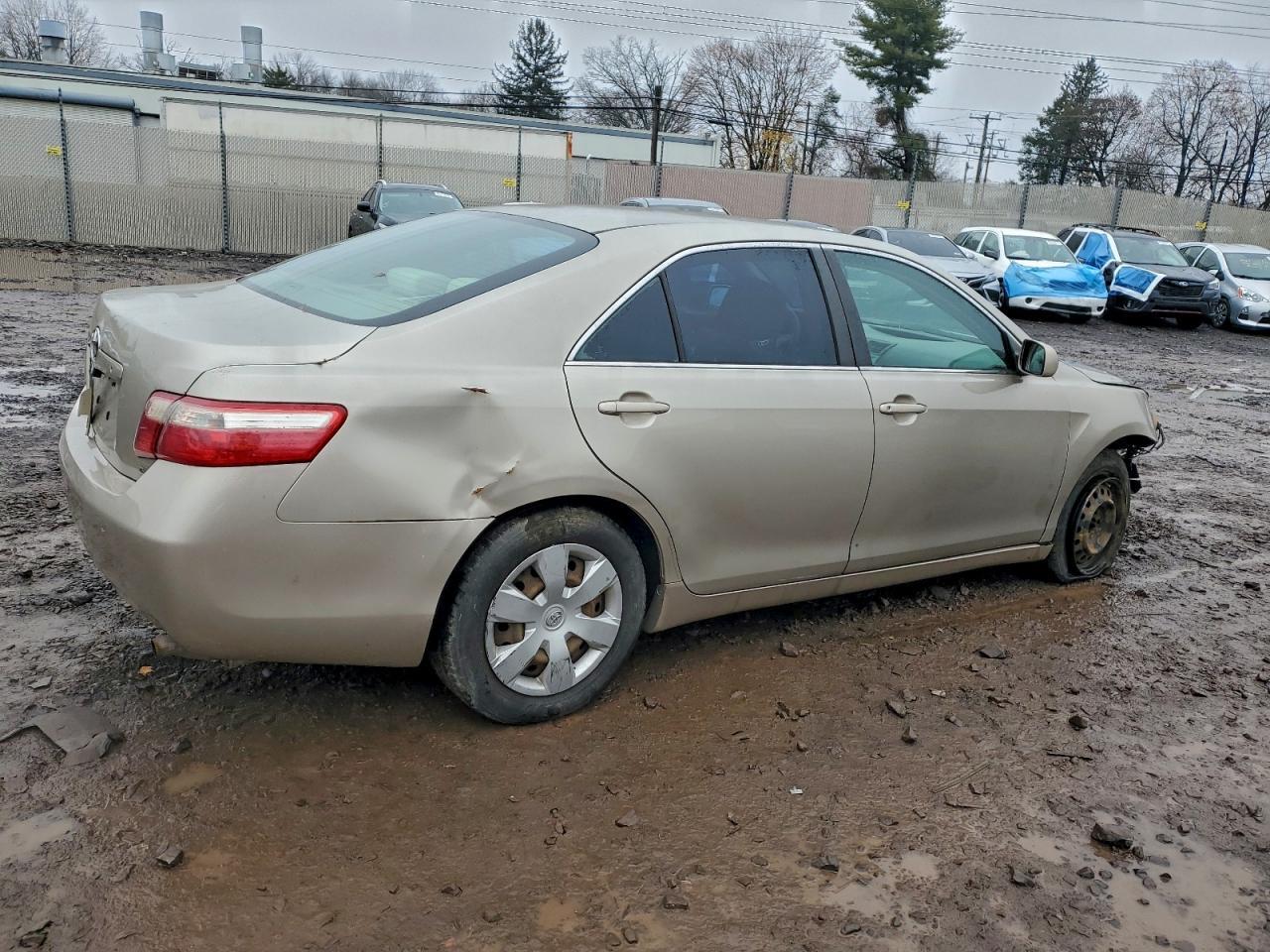 2007 Toyota Camry Ce - Фото 3
