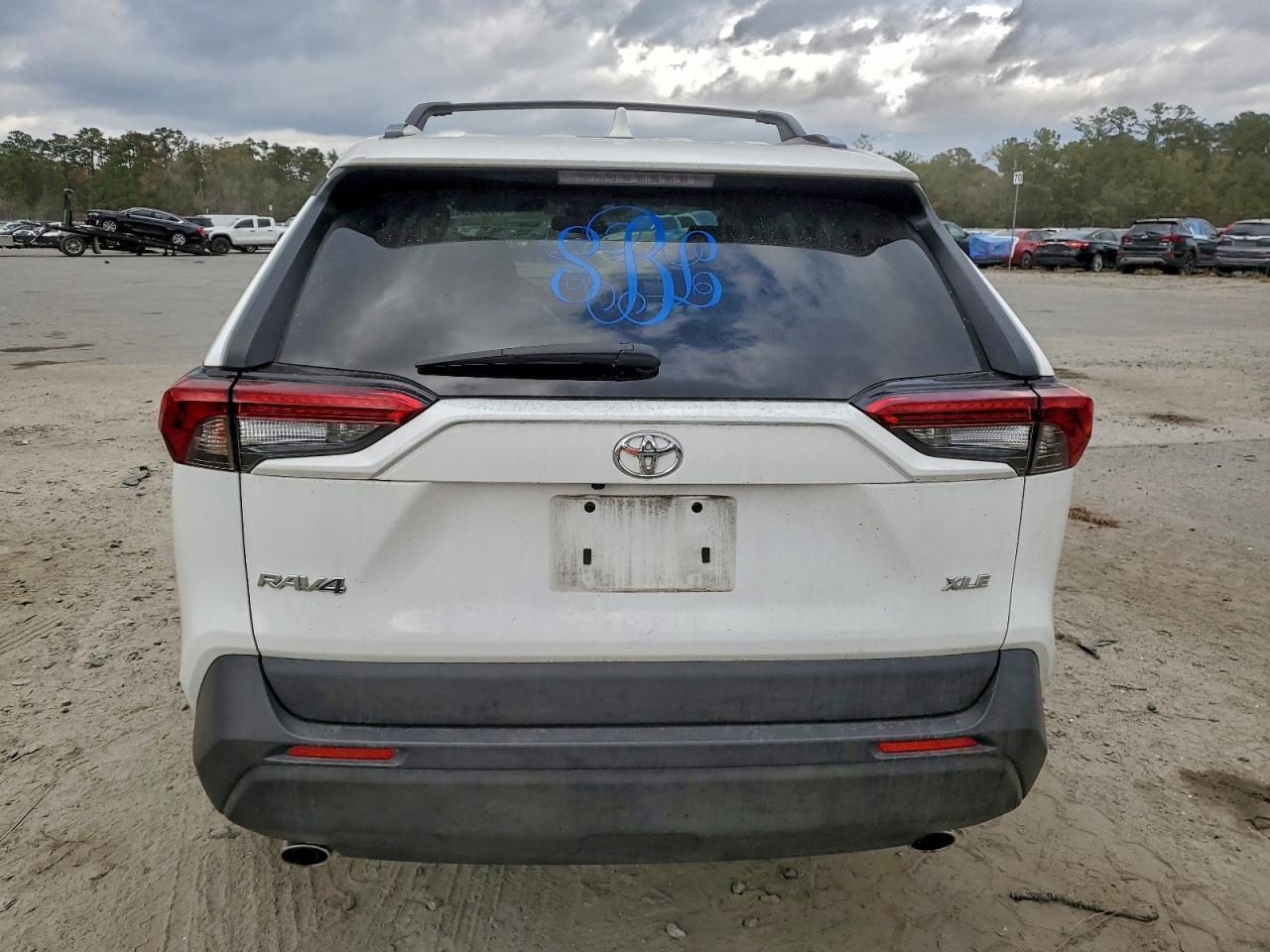 2022 Toyota Rav4 Xle - Image 6