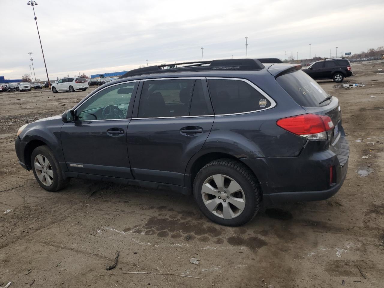 2012 Subaru Outback 2.5I Premium - Фото 2