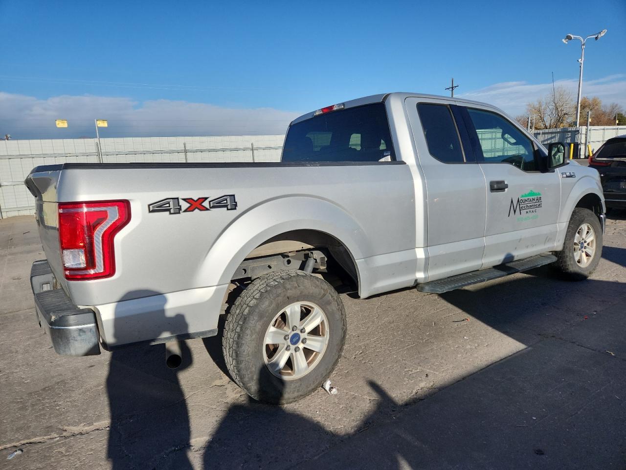 2017 Ford F150 Super Cab - Фото 3