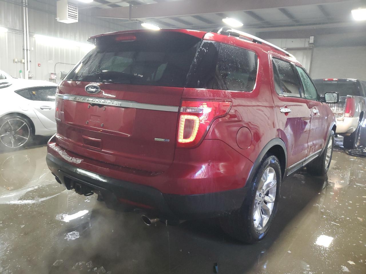 2014 Ford Explorer Limited - Image 3