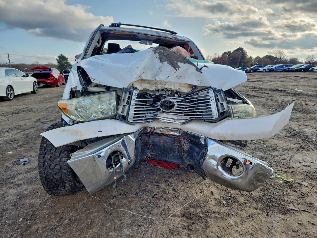 2012 Toyota Tundra Crewmax Limited - Image 5