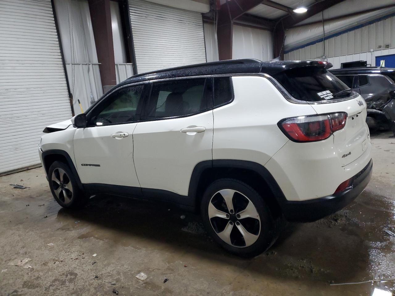 2018 Jeep Compass Latitude - Фото 2