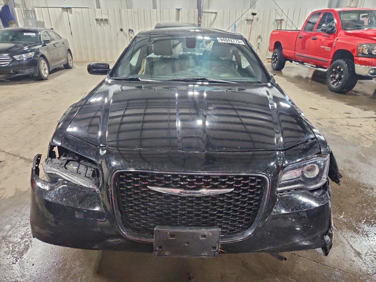 2015 Chrysler 300 S - Фото 5