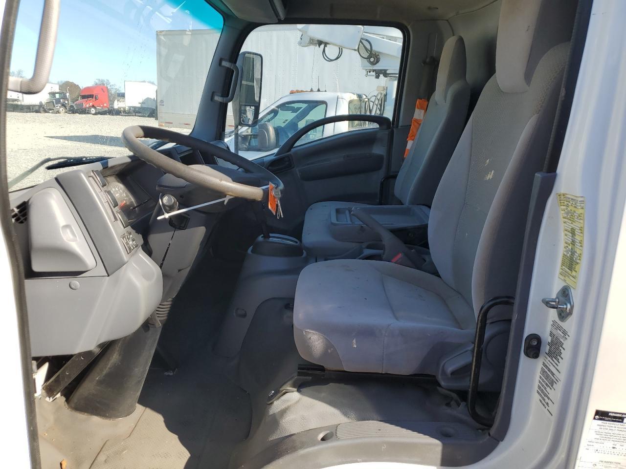 2018 Isuzu Npr Xd Box Truck - Фото 7