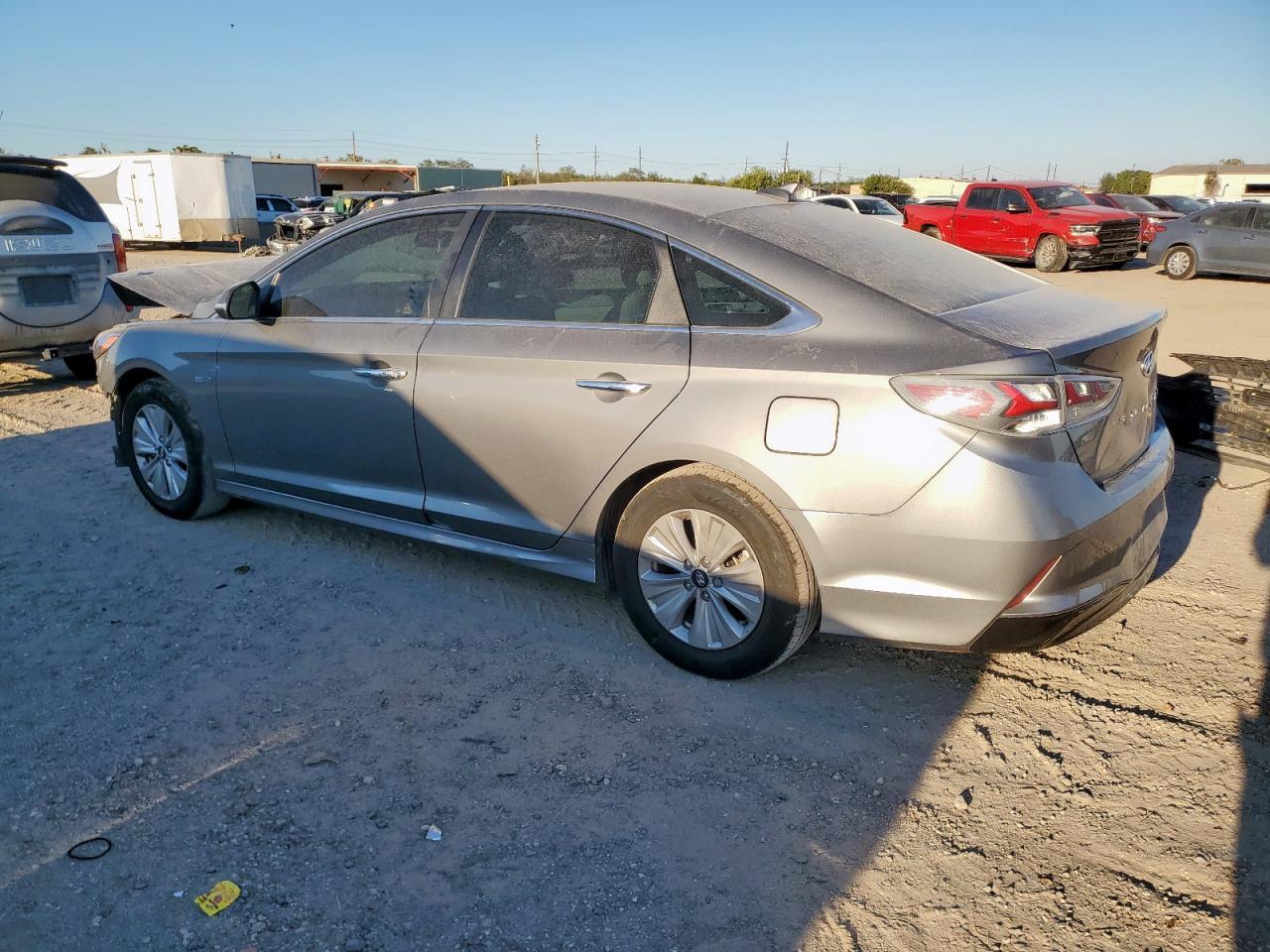 2018 Hyundai Sonata Hybrid - Image 2