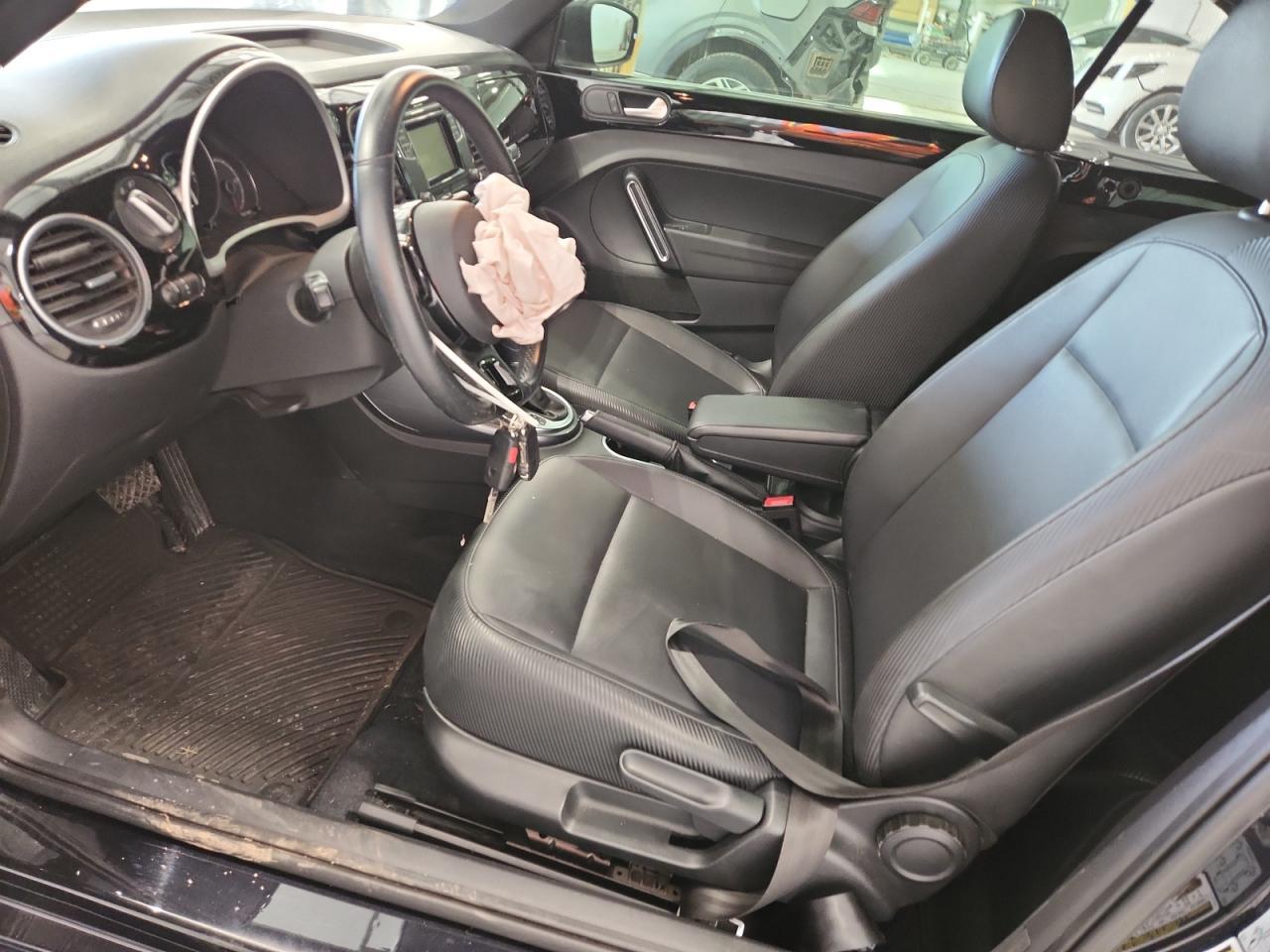 2019 Volkswagen Beetle S - Image 7