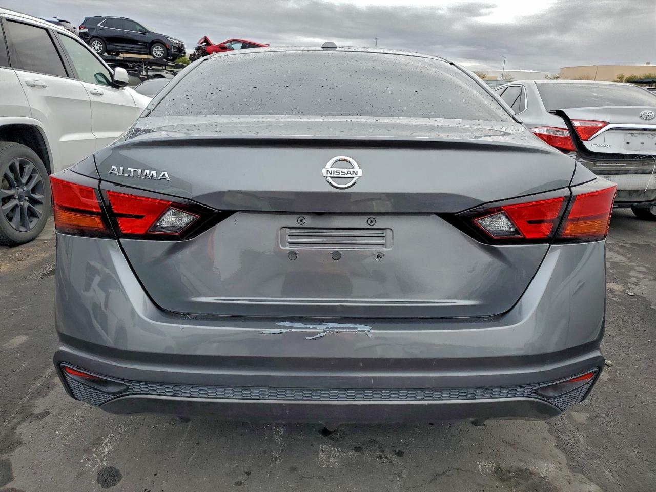 2020 Nissan Altima S - Фото 6