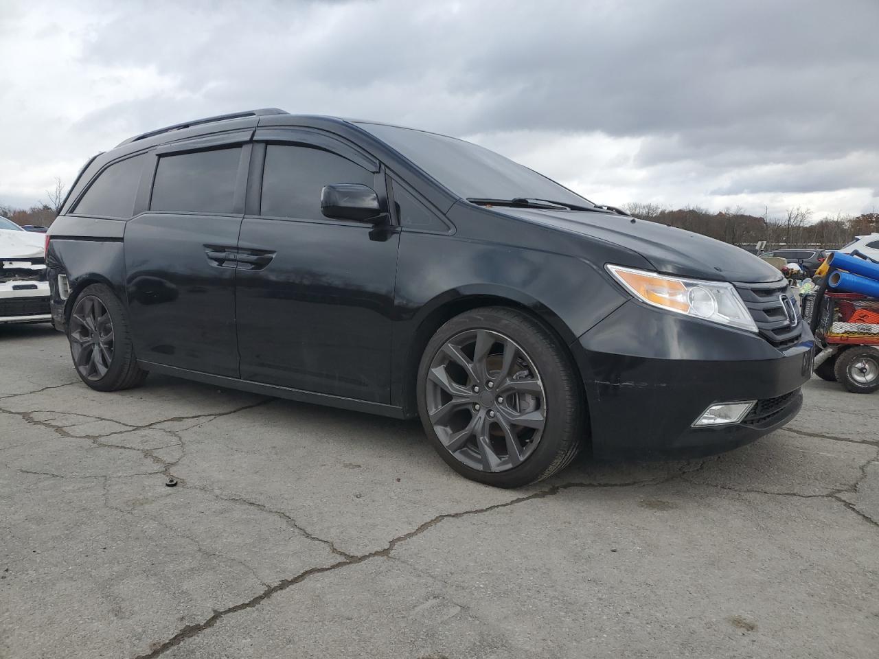 2013 Honda Odyssey Exl - Image 4