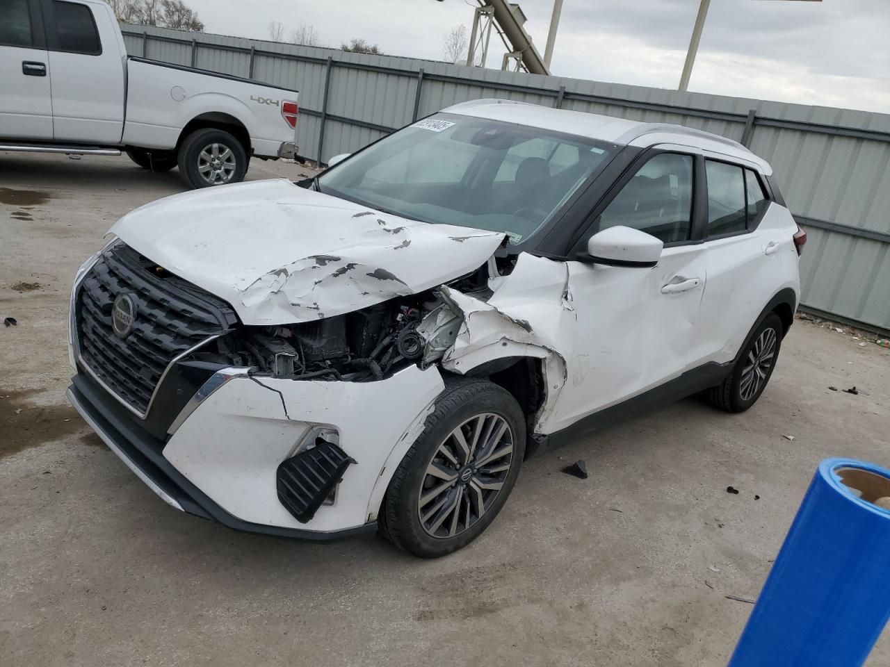 2021 Nissan Kicks Sv