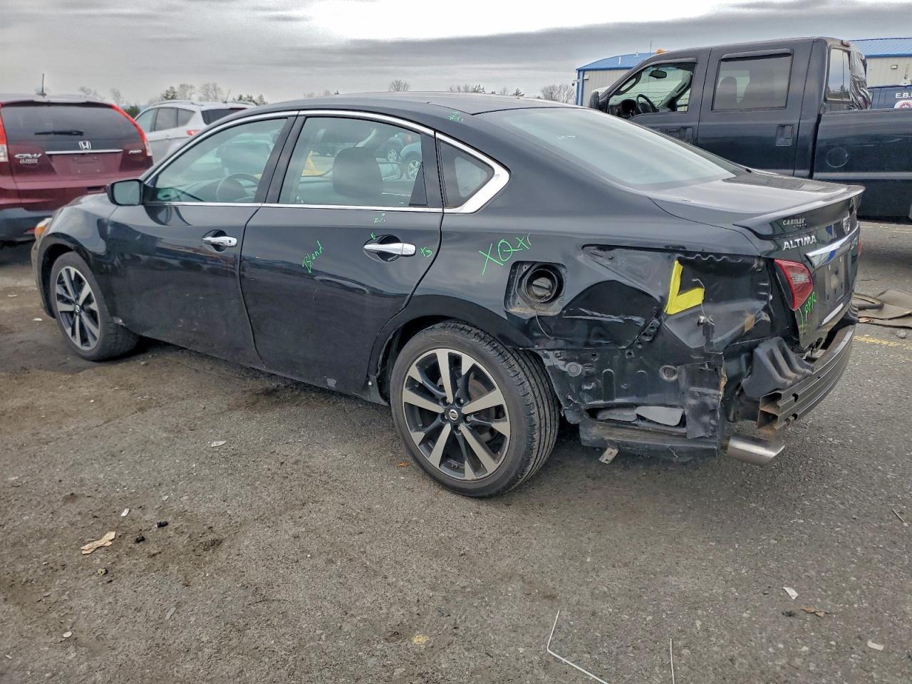 2018 Nissan Altima 2.5 - Фото 2