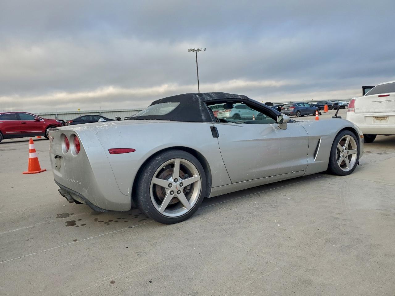 2005 Chevrolet Corvette - Фото 3