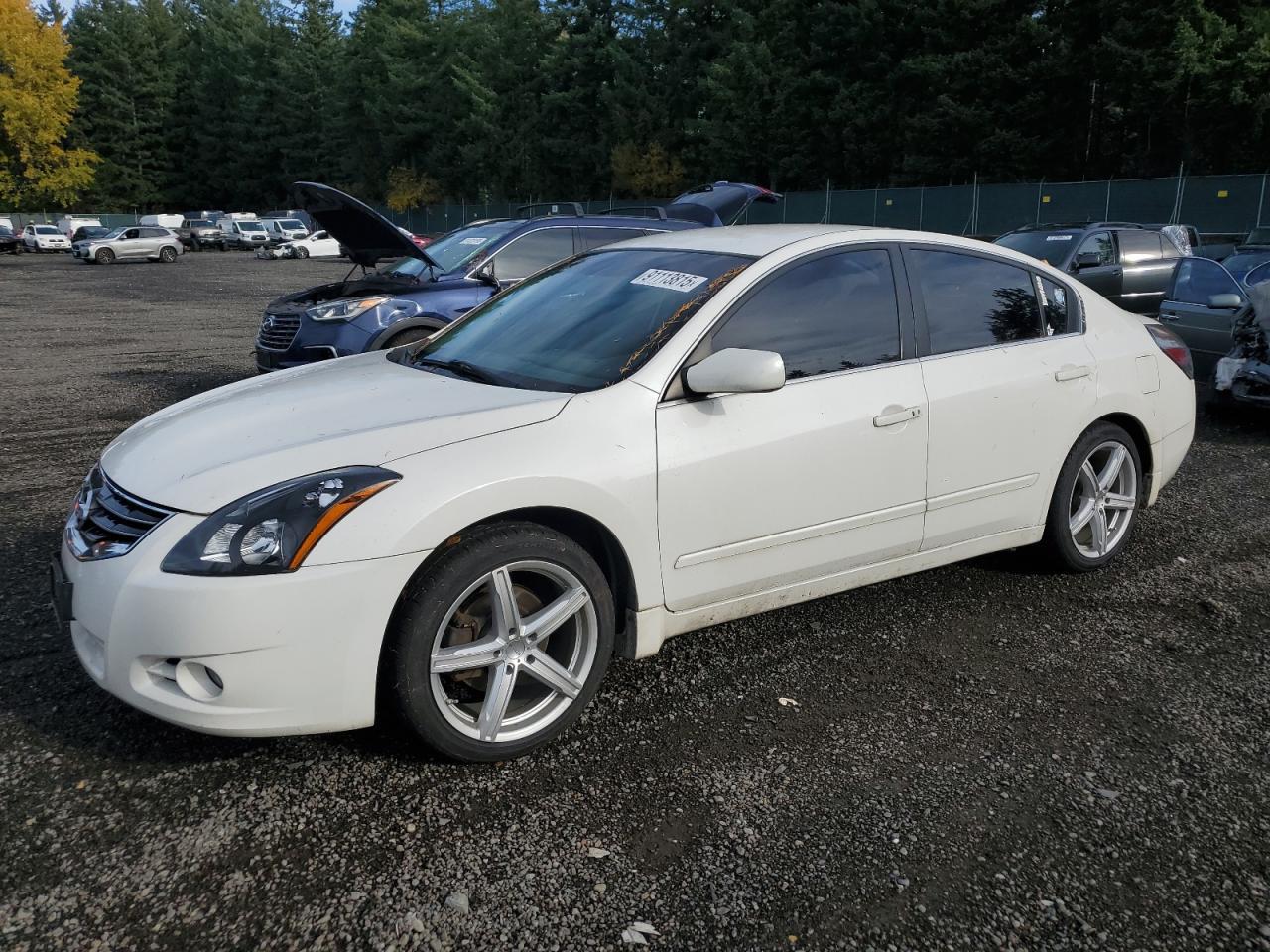 2012 Nissan Altima Base