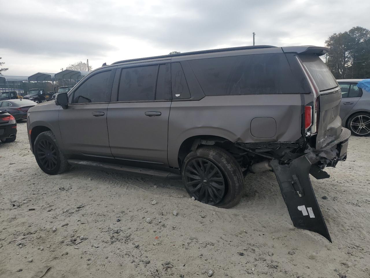 2022 Cadillac Escalade Esv Luxury - Фото 2