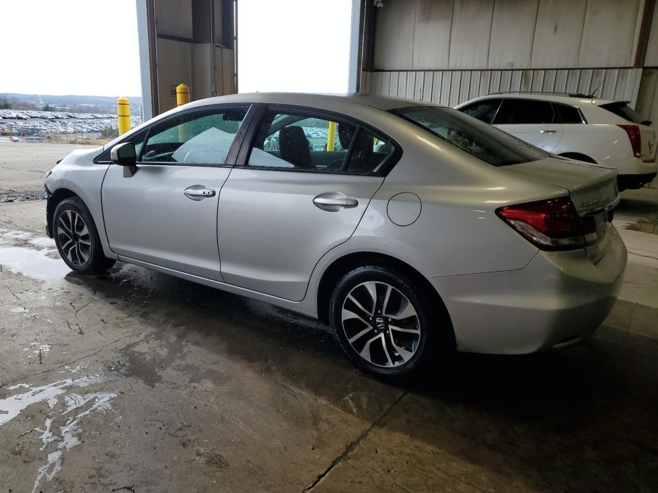 2014 Honda Civic Ex - Фото 2