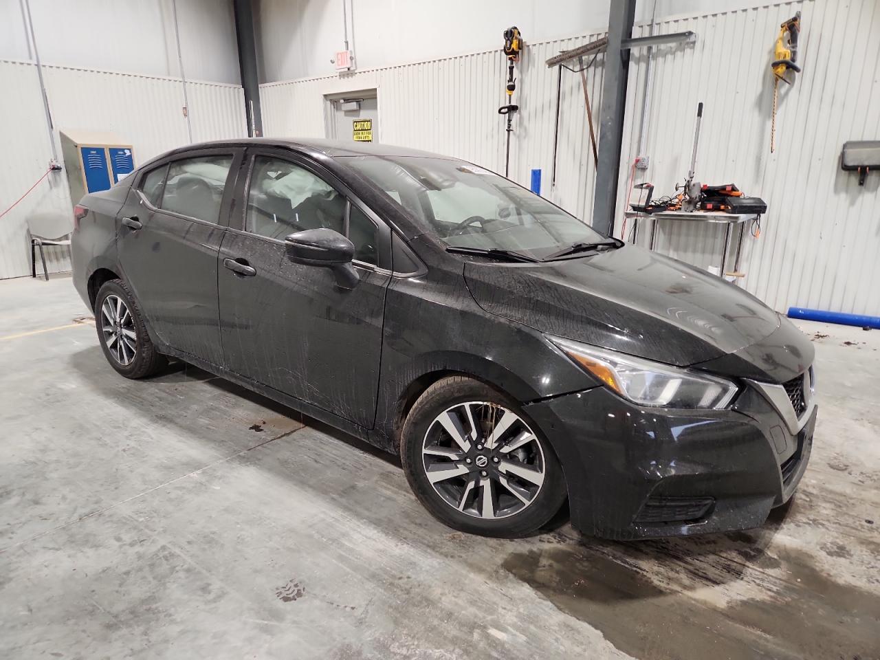 2021 Nissan Versa Sv - Фото 4