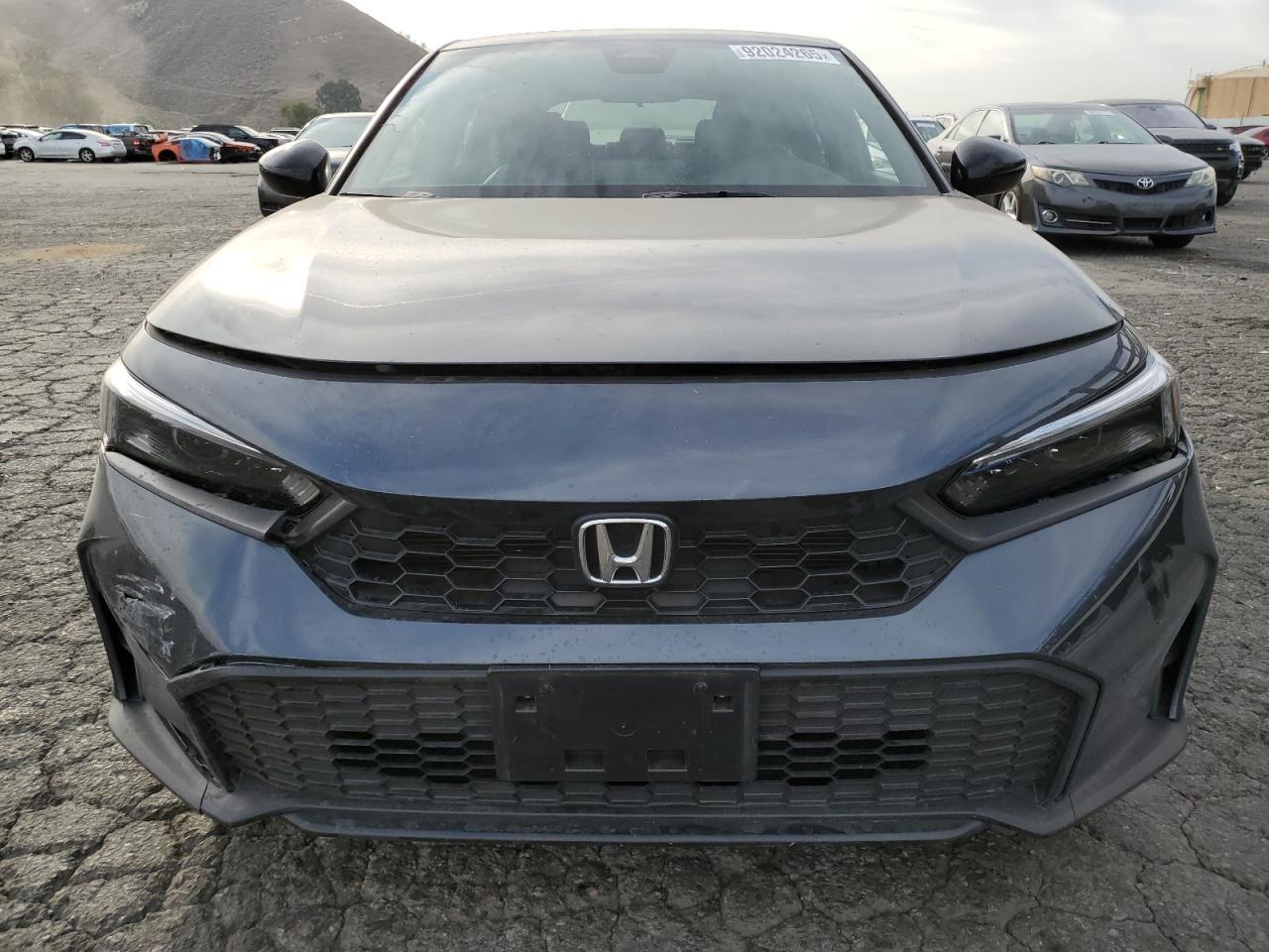 2025 Honda Civic Sport - Image 5