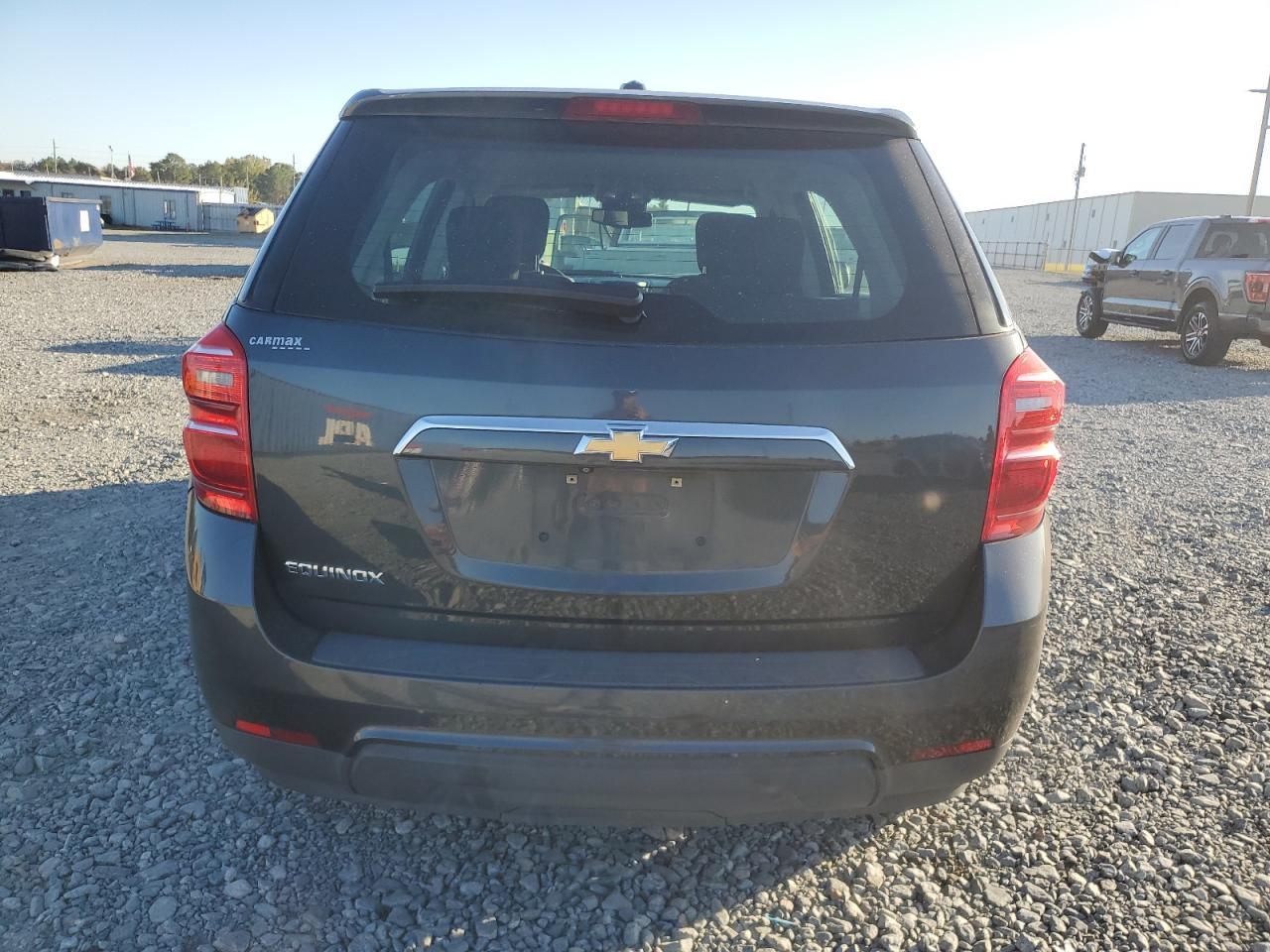 2017 Chevrolet Equinox Ls - Фото 6