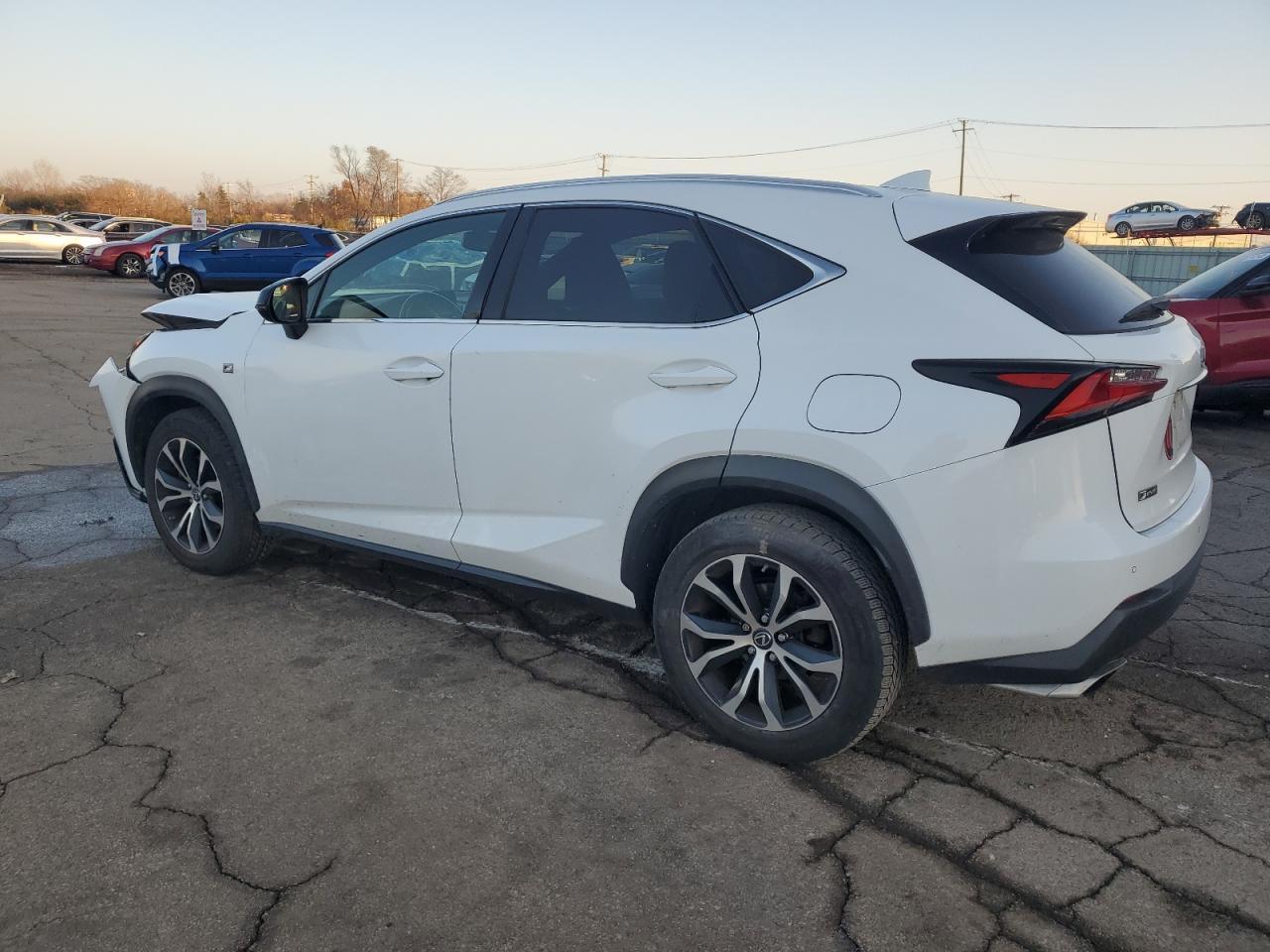 2016 Lexus Nx 200T Base - Фото 2