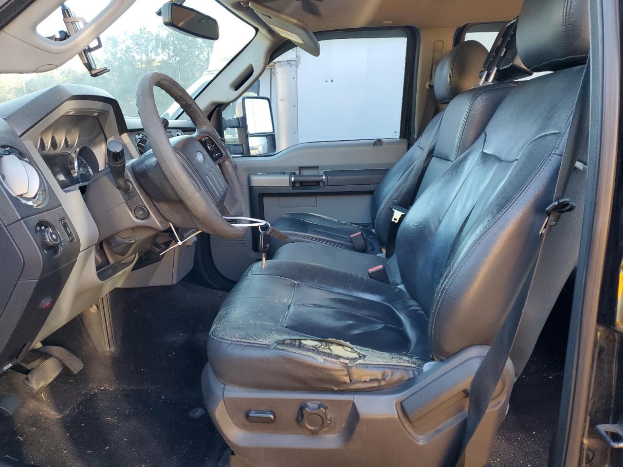 2016 Ford F350 Super Duty - Image 7