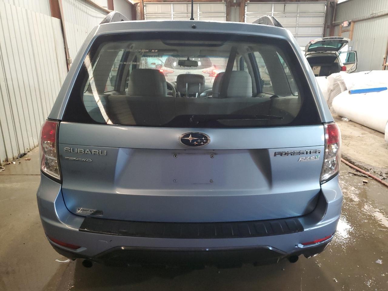 2011 Subaru Forester 2.5X - Фото 6