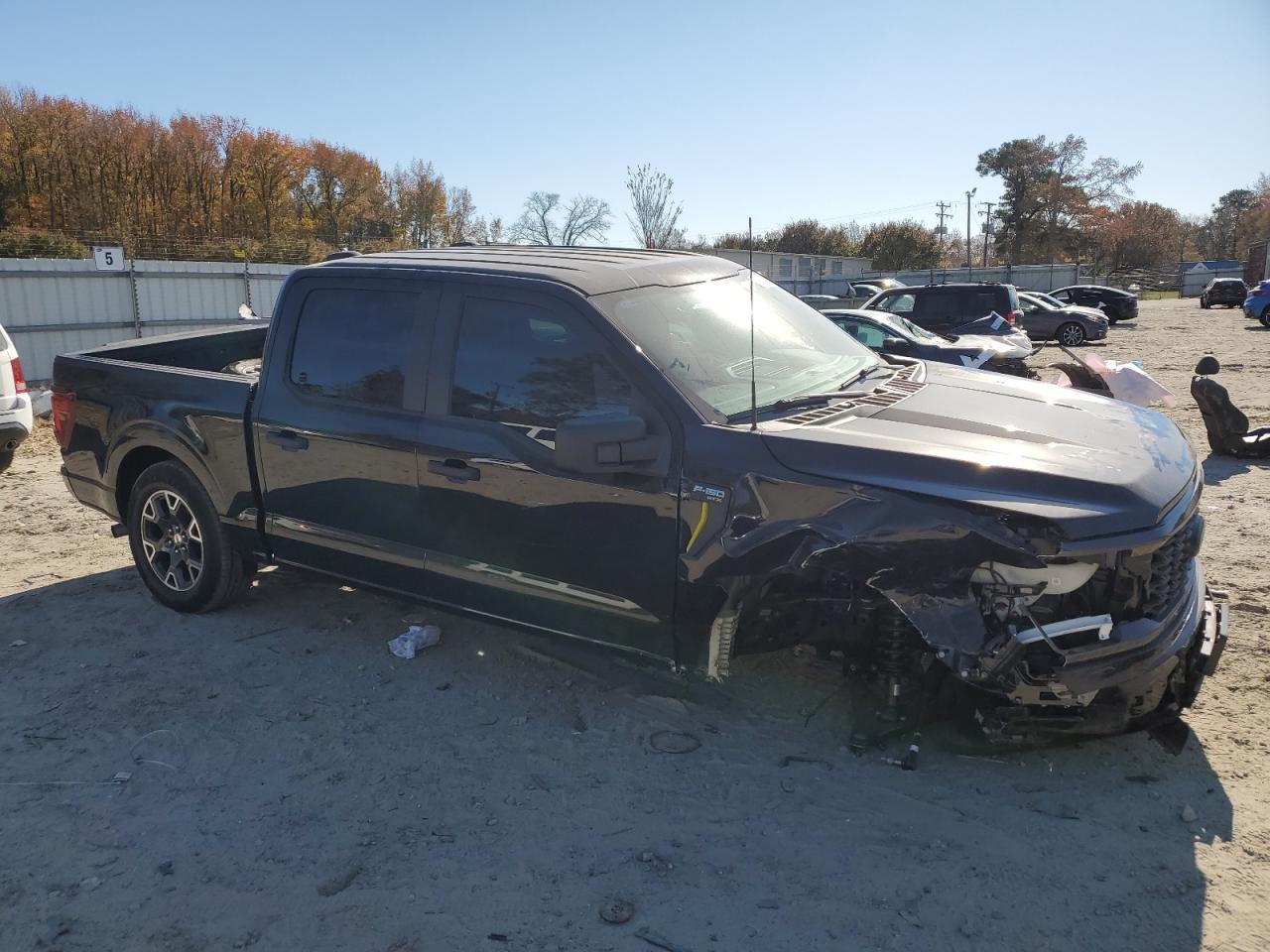 2025 Ford F150 Stx - Фото 4