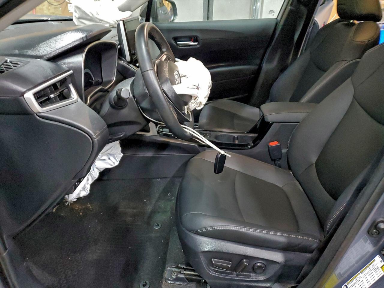 2025 Toyota Corolla Cross Xle - Фото 7