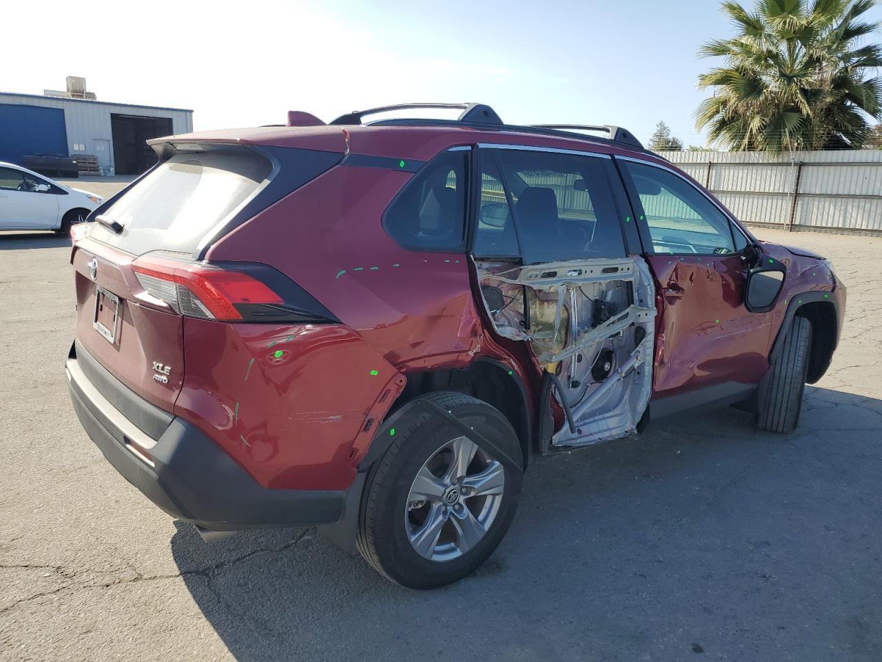 2024 Toyota Rav4 Xle - Фото 3