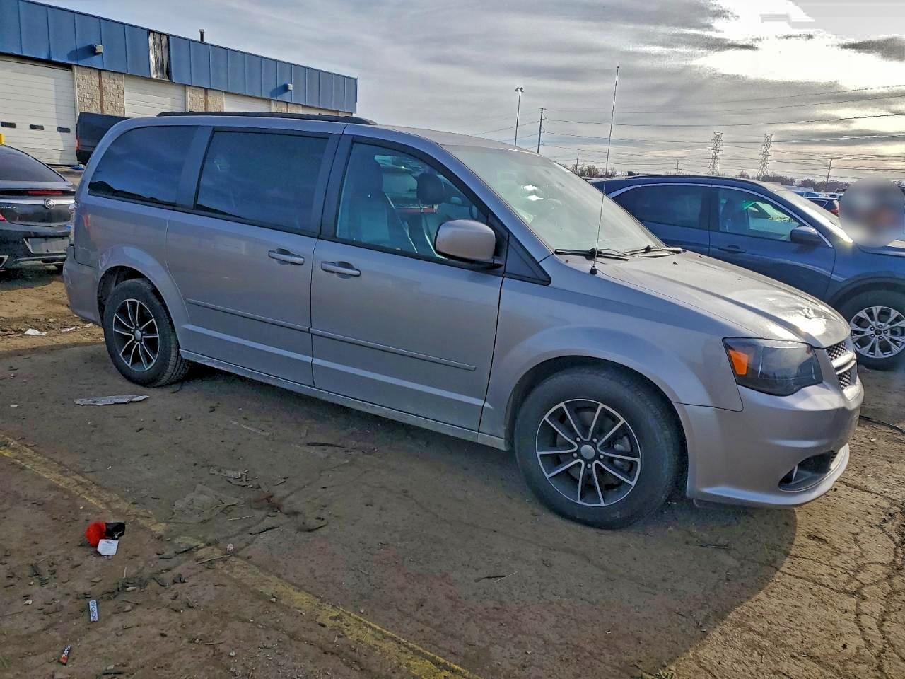 2017 Dodge Grand Caravan Gt - Фото 4
