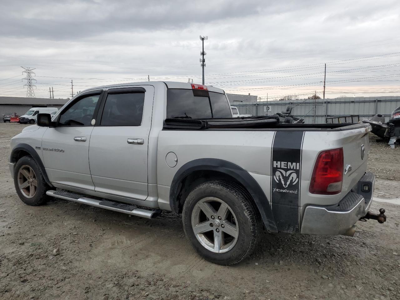 2012 Dodge Ram 1500 Slt - Фото 2
