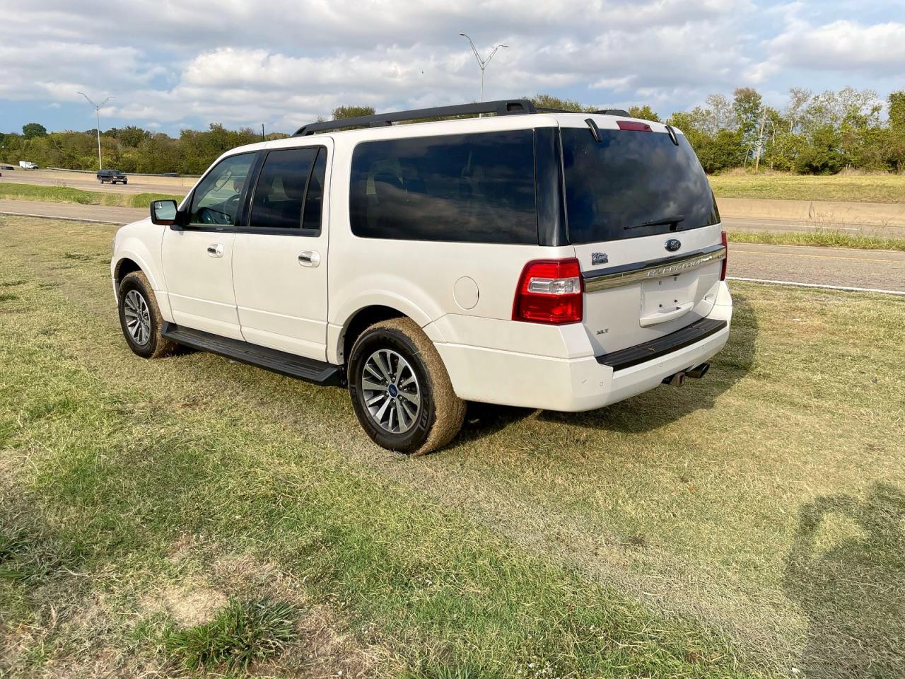 2017 Ford Expedition El Xlt - Фото 3