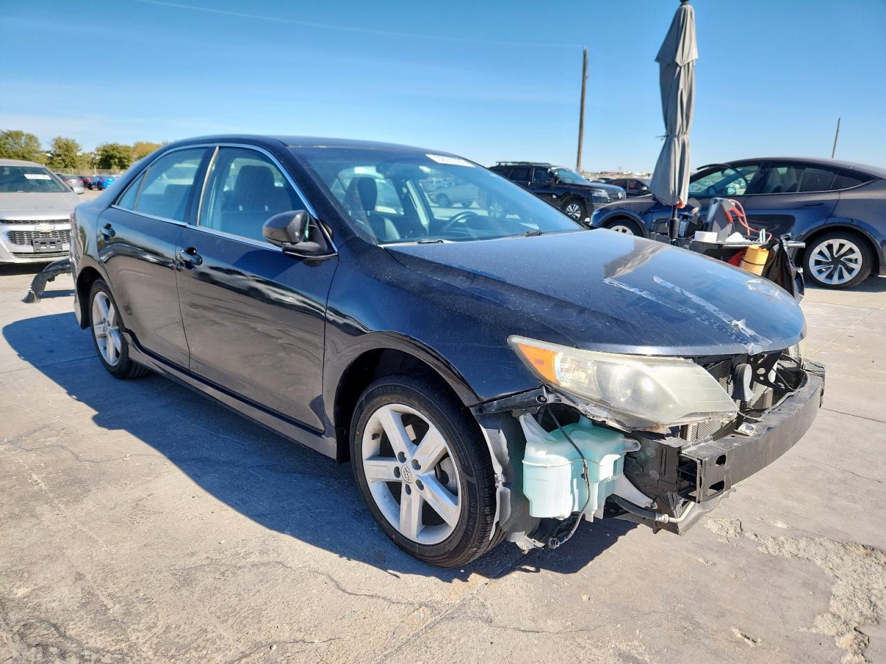 2014 Toyota Camry L - Фото 4