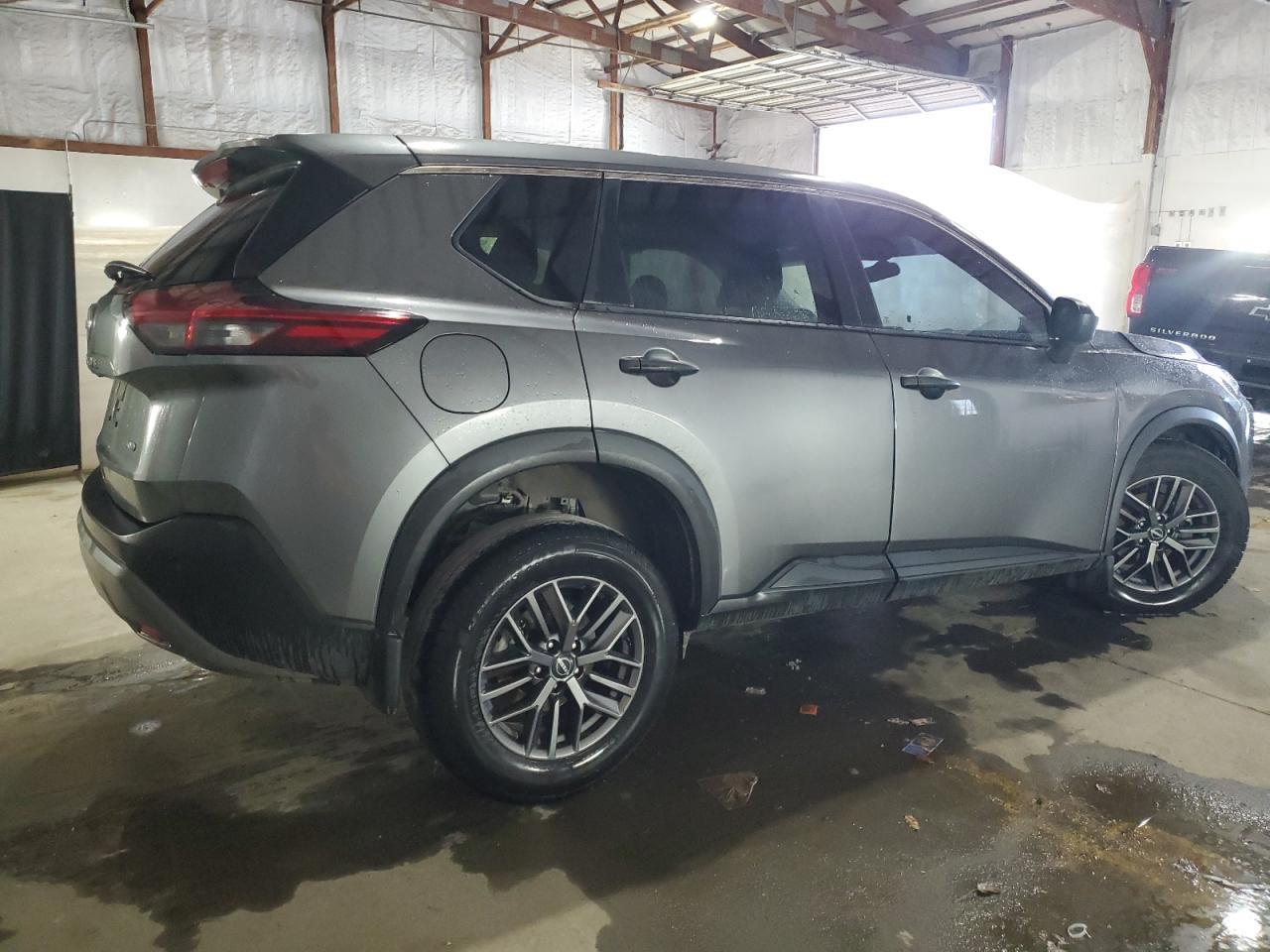 2023 Nissan Rogue S - Фото 3