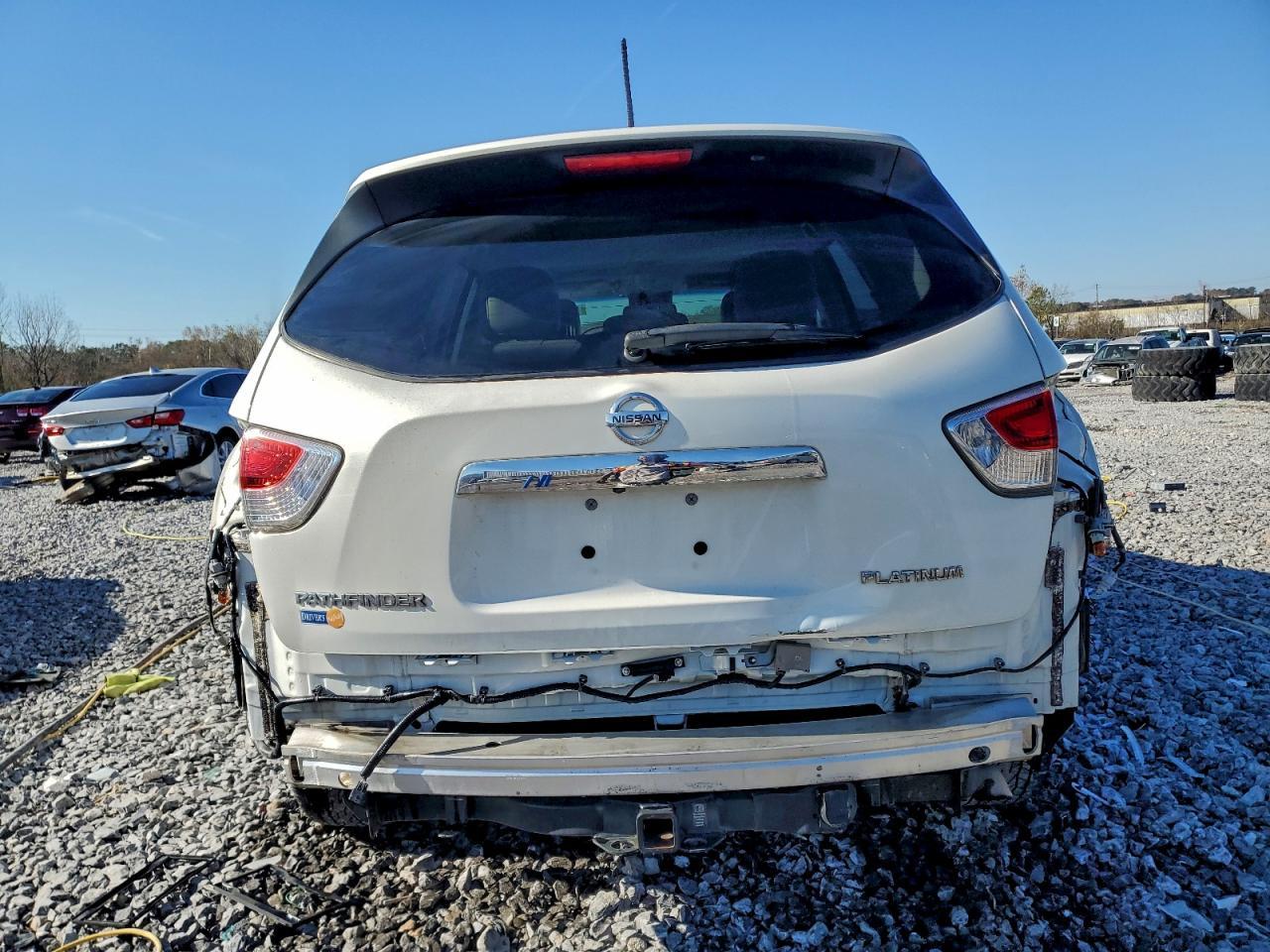 2014 Nissan Pathfinder S - Фото 6