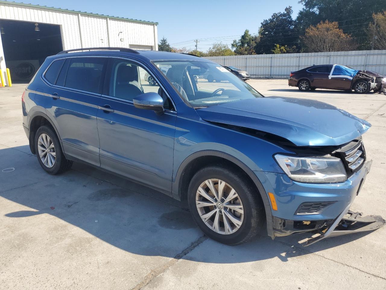 2019 Volkswagen Tiguan Se - Фото 4