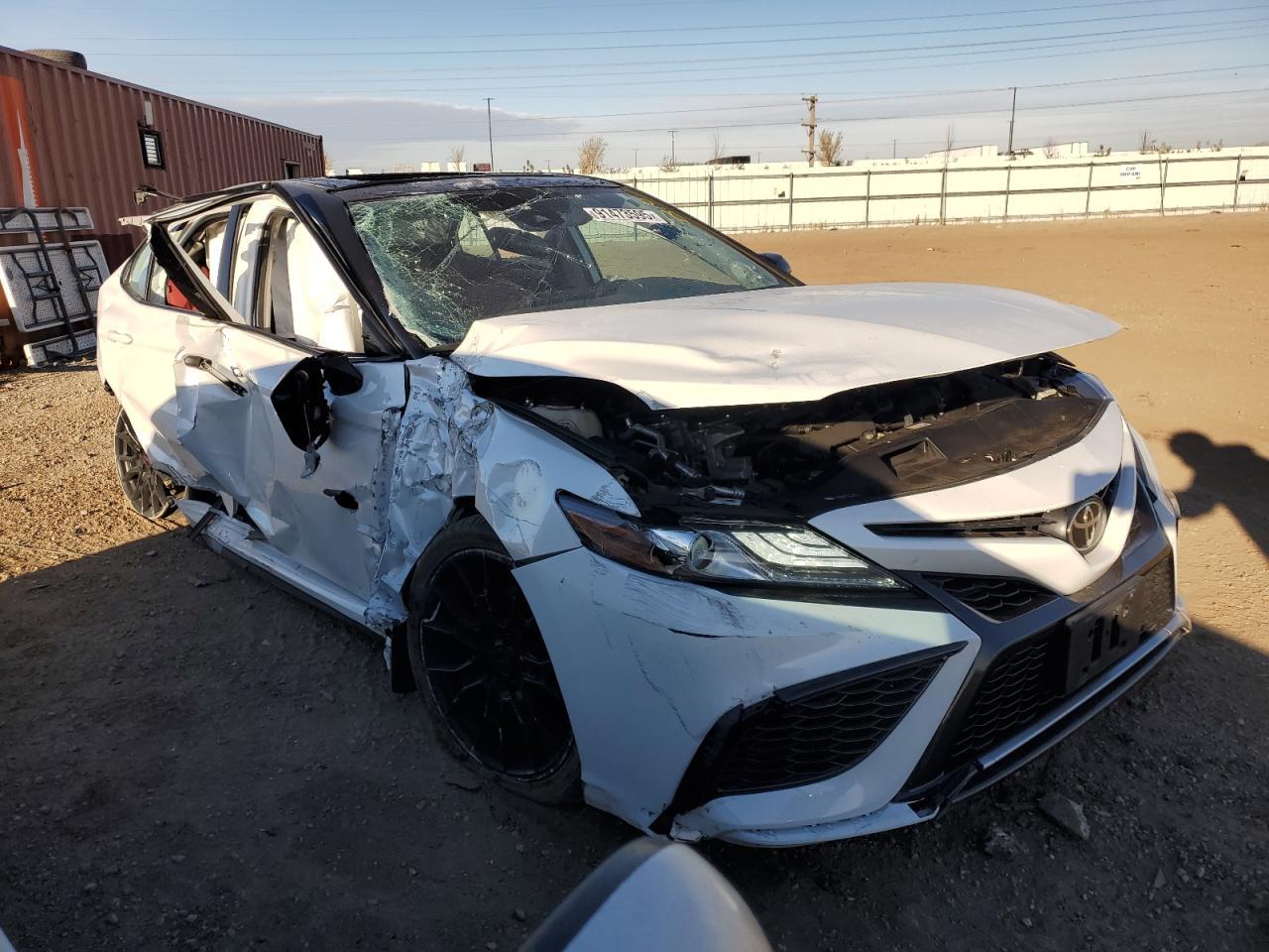 2021 Toyota Camry Xse - Фото 4