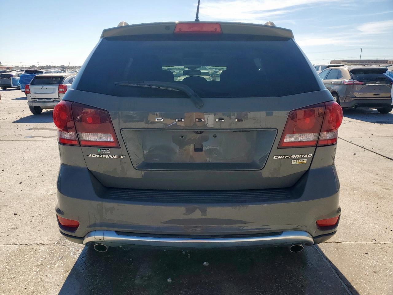 2019 Dodge Journey Crossroad - Фото 6