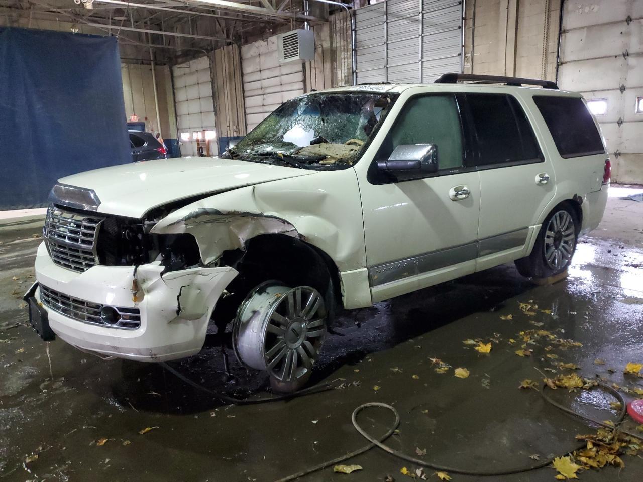 2011 Lincoln Navigator