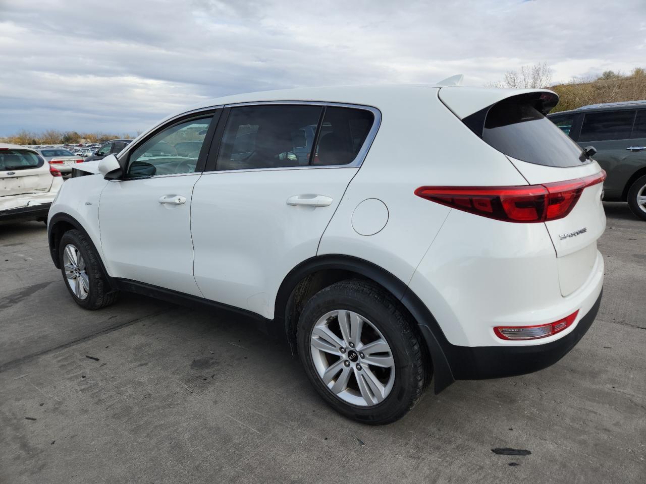 2017 Kia Sportage Lx - Image 2