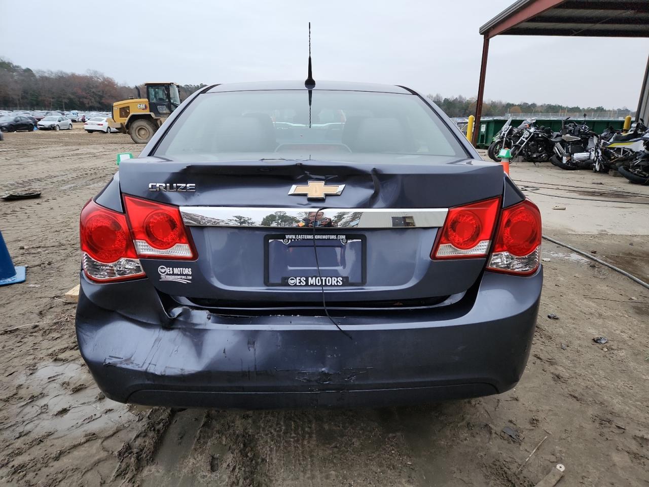 2013 Chevrolet Cruze Ls - Фото 6