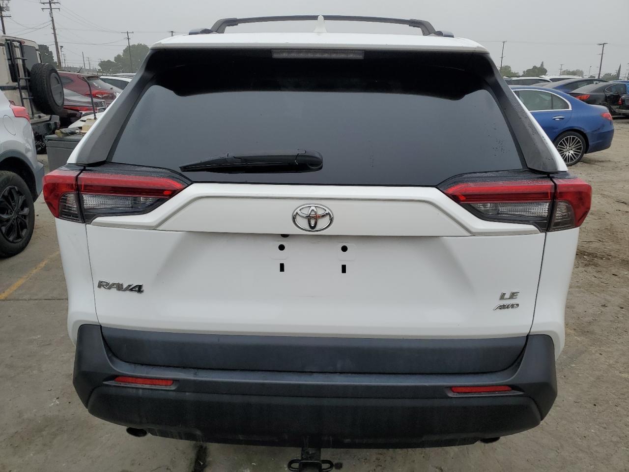 2019 Toyota Rav4 Le - Image 6