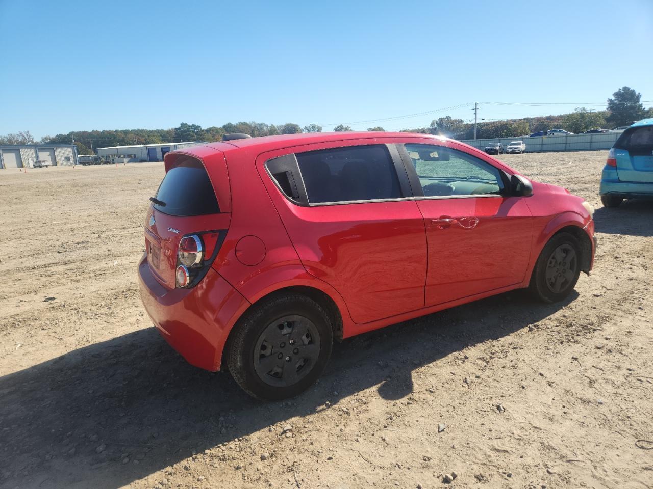 2015 Chevrolet Sonic Ls - Фото 3