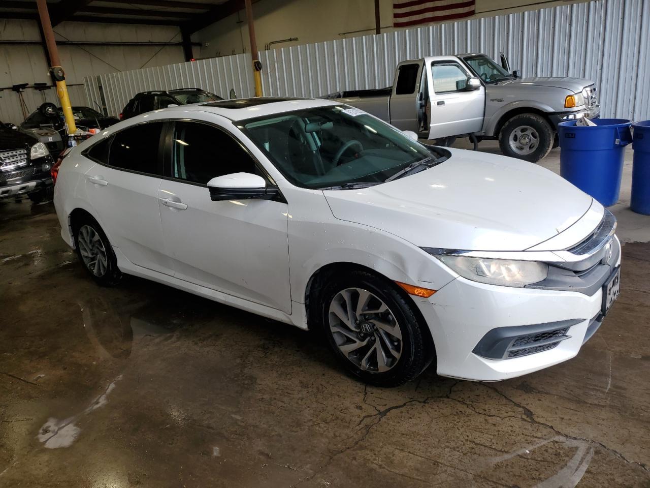 2017 Honda Civic Ex - Фото 4