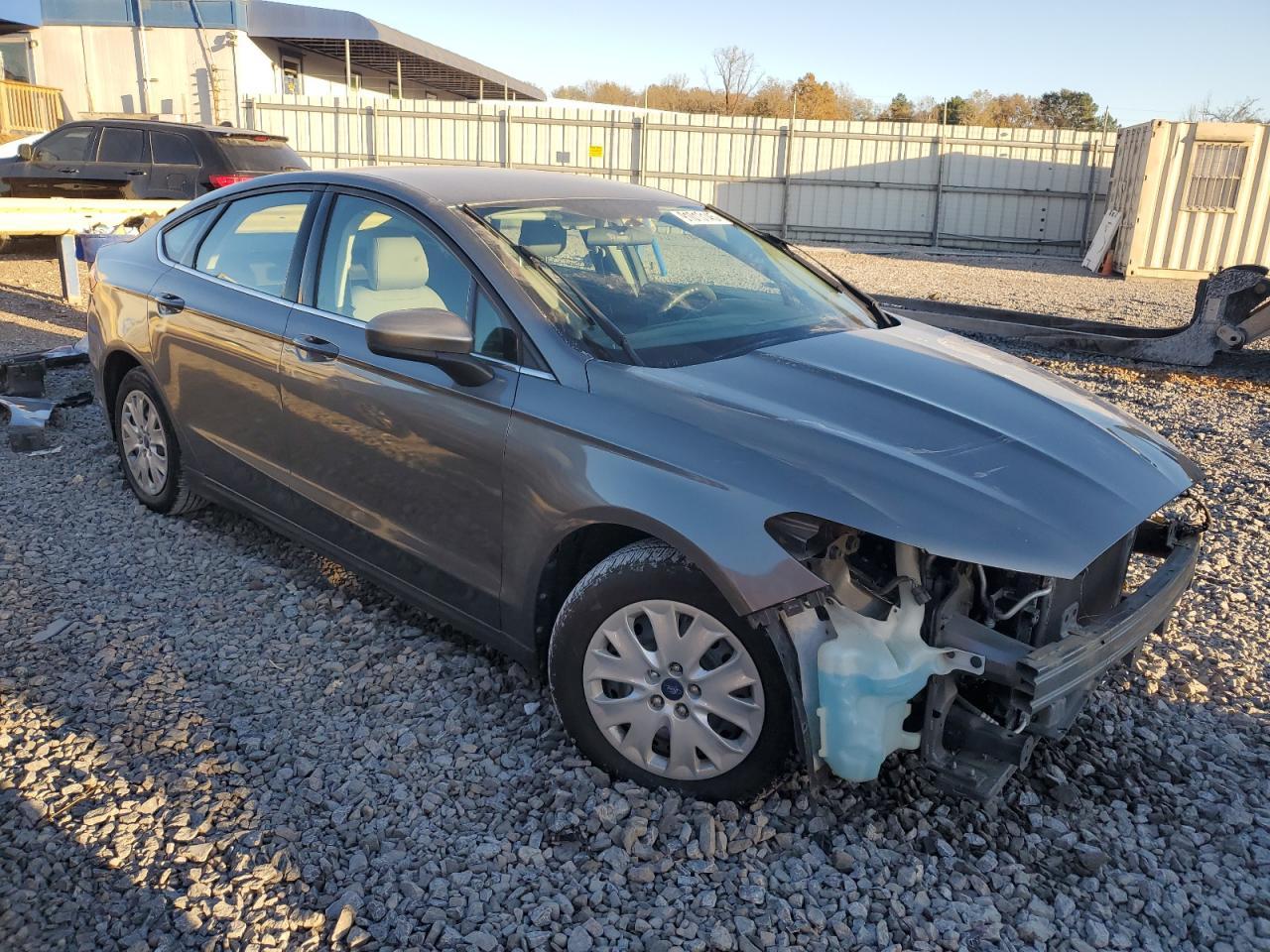 2014 Ford Fusion S - Фото 4