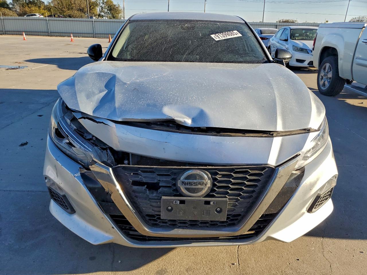 2020 Nissan Altima Sr - Фото 5