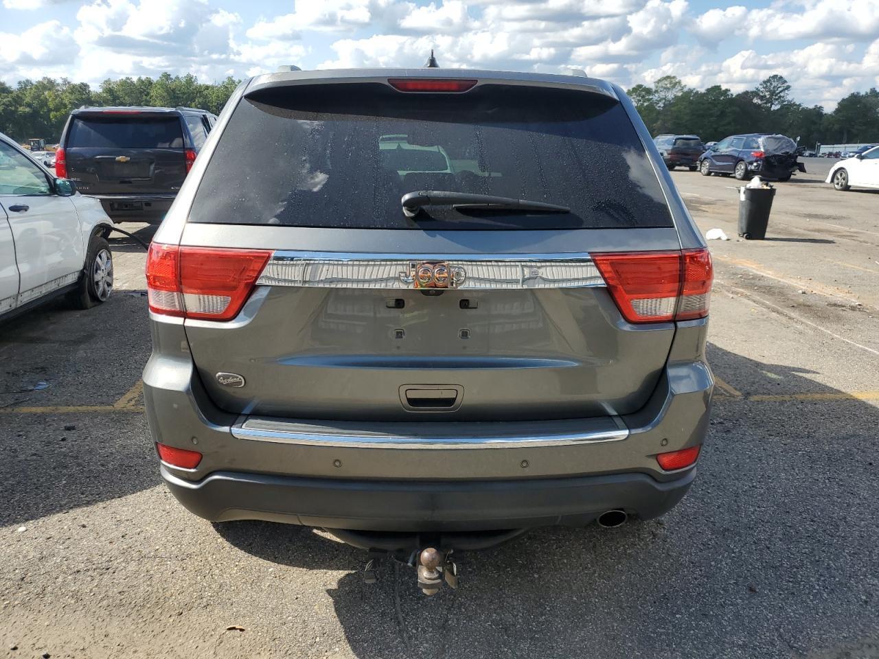 2012 Jeep Grand Cherokee Overland - Фото 6