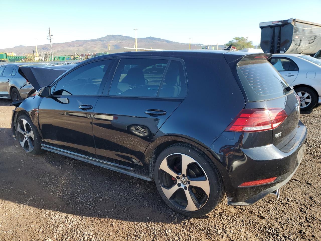2018 Volkswagen Gti S - Фото 2