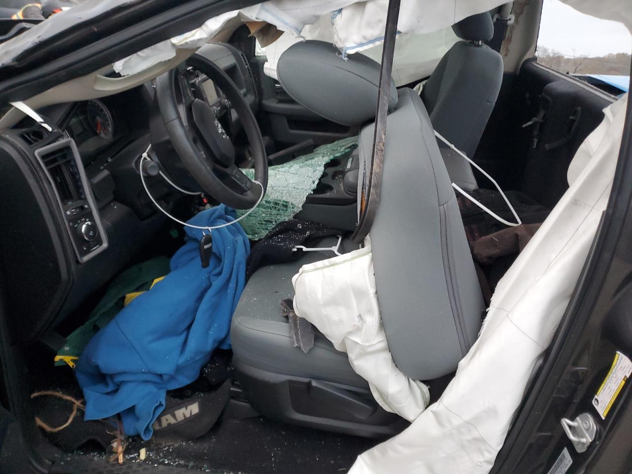 2019 Ram 1500 Classic Tradesman - Фото 7