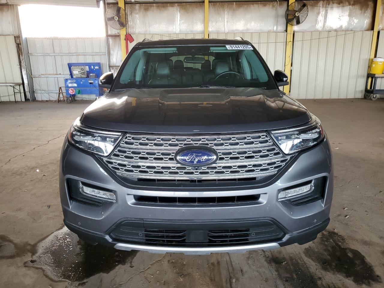 2022 Ford Explorer Limited - Фото 5