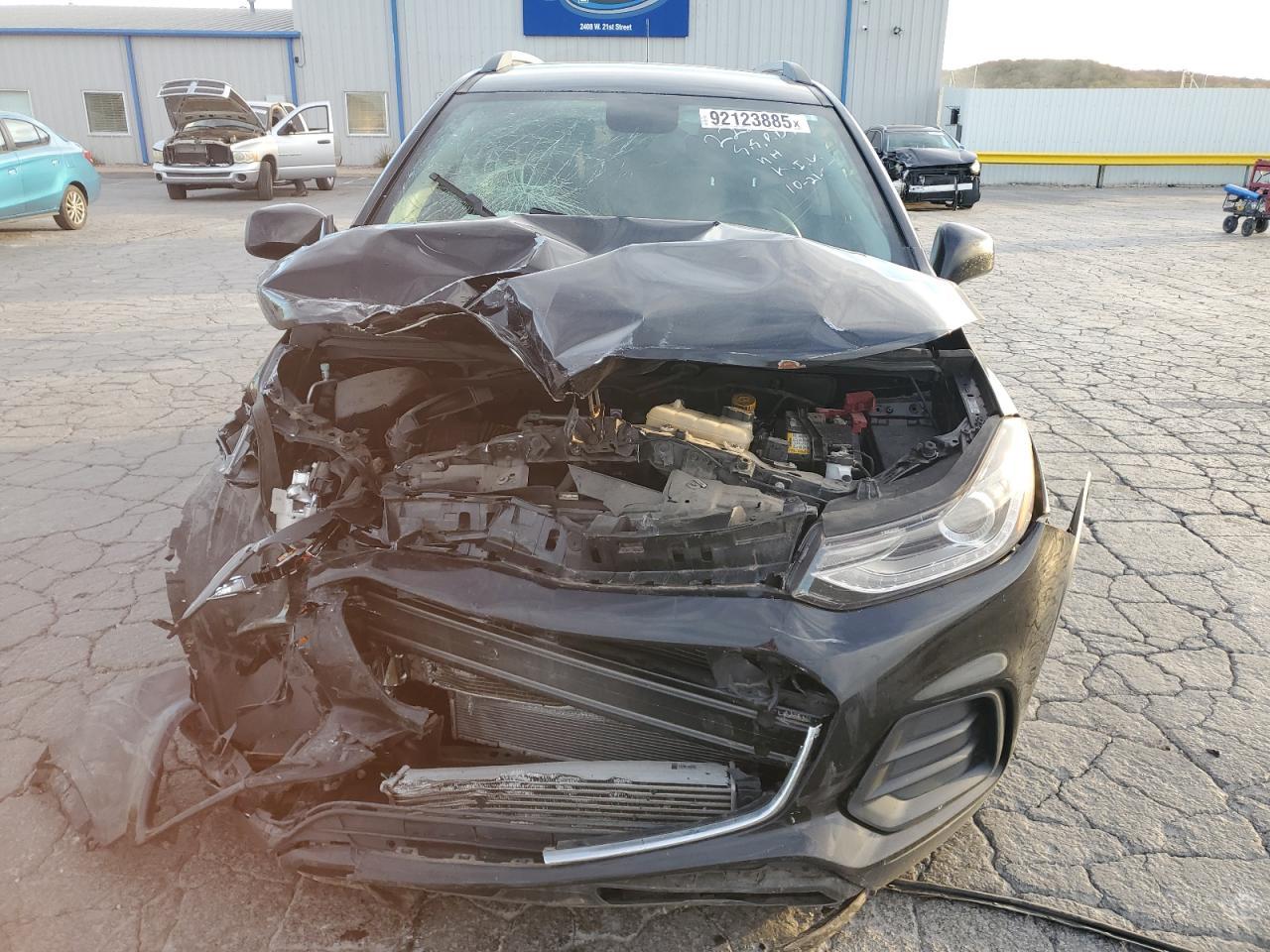 2019 Chevrolet Trax 1Lt - Image 5